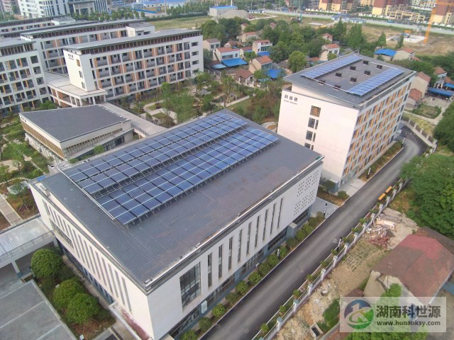 華容縣長工實驗學校學生宿舍與食堂太陽能熱水工程